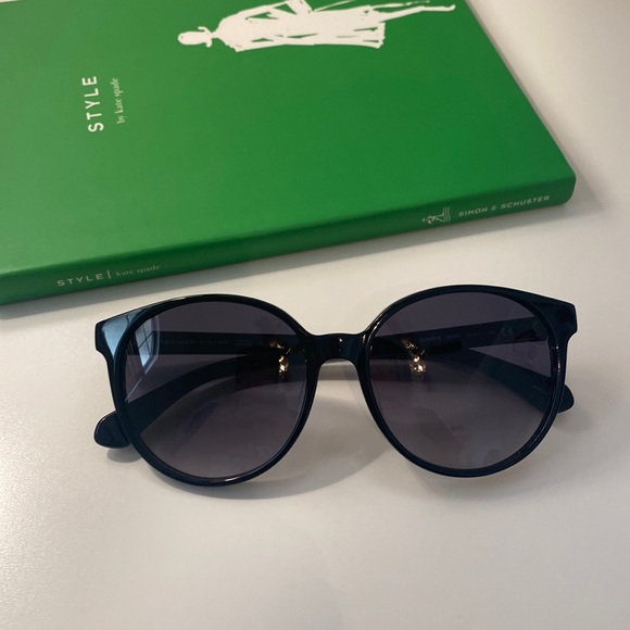 Kate Spade New York Black Hello Sunshine Sunglasses with Case and Cleaning Cloth - Picture 2 of 13